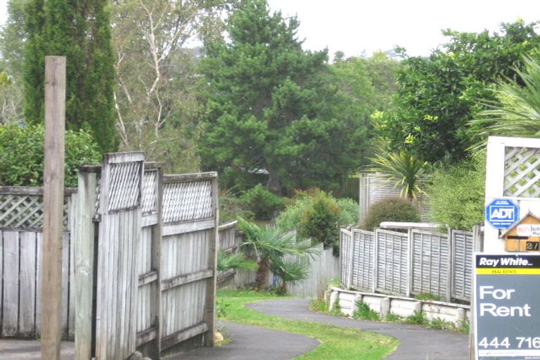 Photo of property in 2/21 Lancaster Road, Beach Haven, Auckland, 0626
