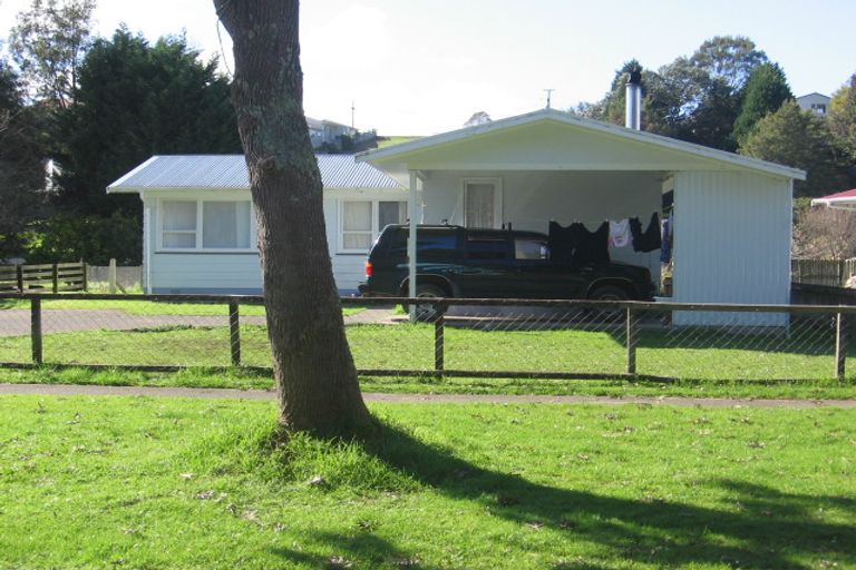 Photo of property in 3 Hodgson Street, Onerahi, Whangarei, 0110