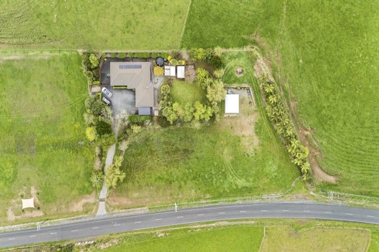 Photo of property in 863 Tarata Road, Kaimata, Inglewood, 4387