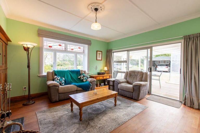 Photo of property in 633 Kiritaki Road, Dannevirke, 4972