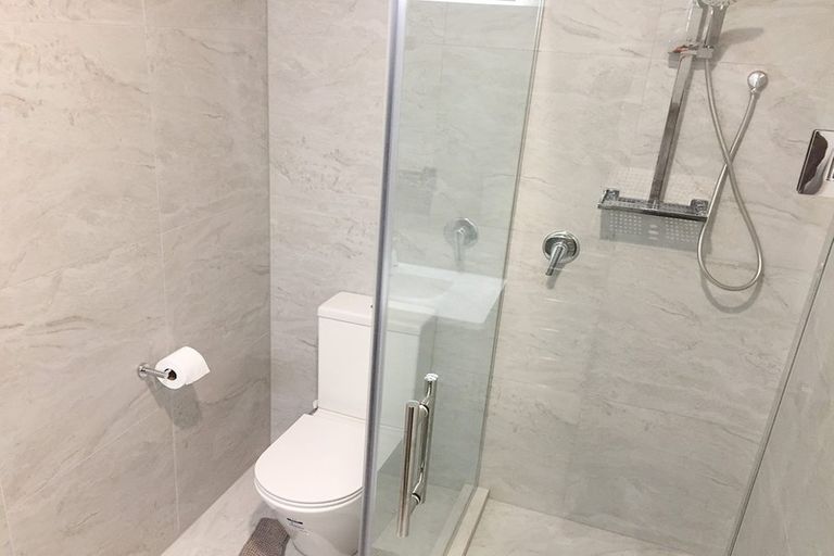 Photo of property in 5 Cloghfin Place, Flat Bush, Auckland, 2019