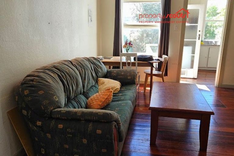 Photo of property in 99 Wallace Street, Mount Cook, Wellington, 6021