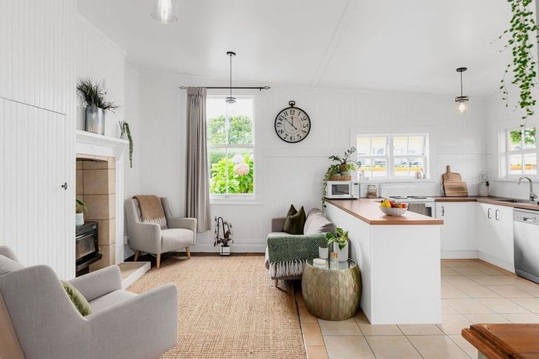 Photo of property in 10 Claude Street, Fairfield, Hamilton, 3214