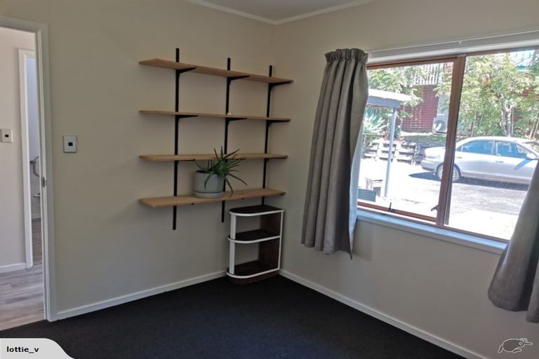 Photo of property in 85e Stottholm Road, Titirangi, Auckland, 0604