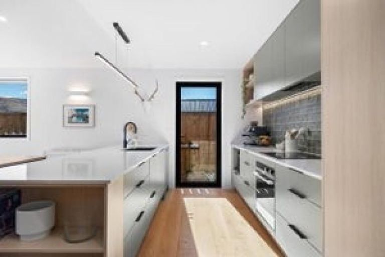 Photo of property in 52 Spur Ridge Rise, Jacks Point, 9371