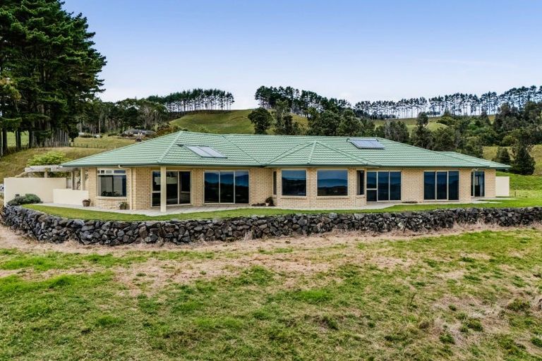 Photo of property in 34b Wharekauri Road, Mimi, Urenui, 4377