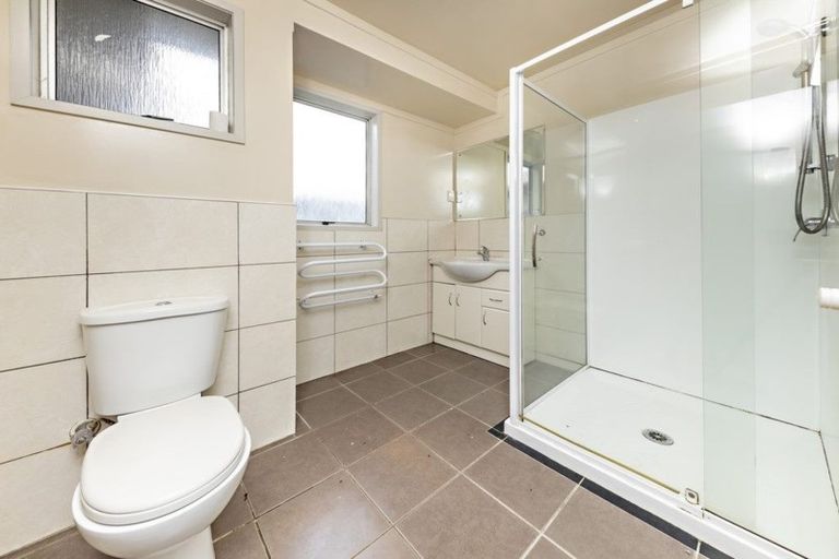 Photo of property in 68 Ferndown Avenue, Papatoetoe, Auckland, 2025