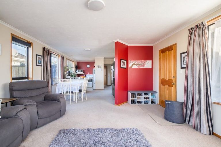 Photo of property in 9 Trevor Street, Hornby, Christchurch, 8042