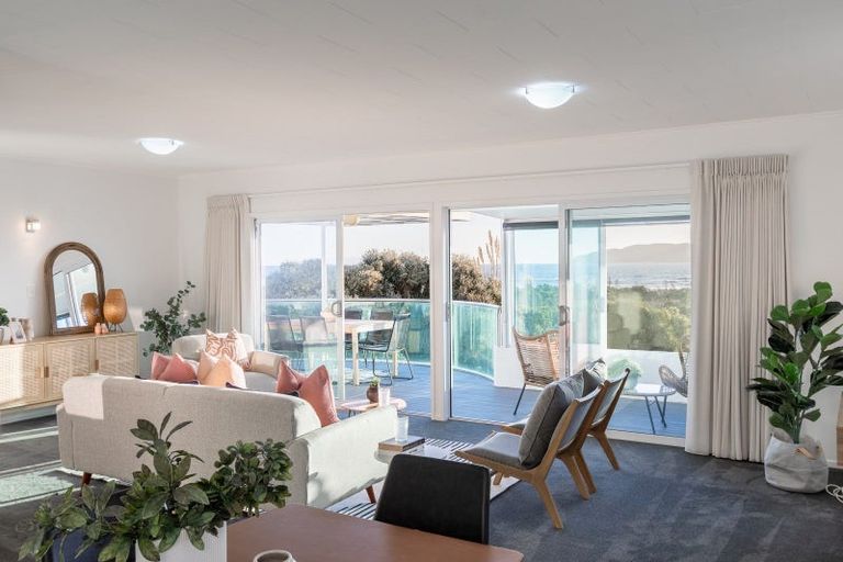 Photo of property in 7 Manly Street, Paraparaumu Beach, Paraparaumu, 5032