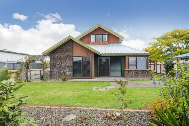 Photo of property in 8 Otatara Road, Taradale, Napier, 4112