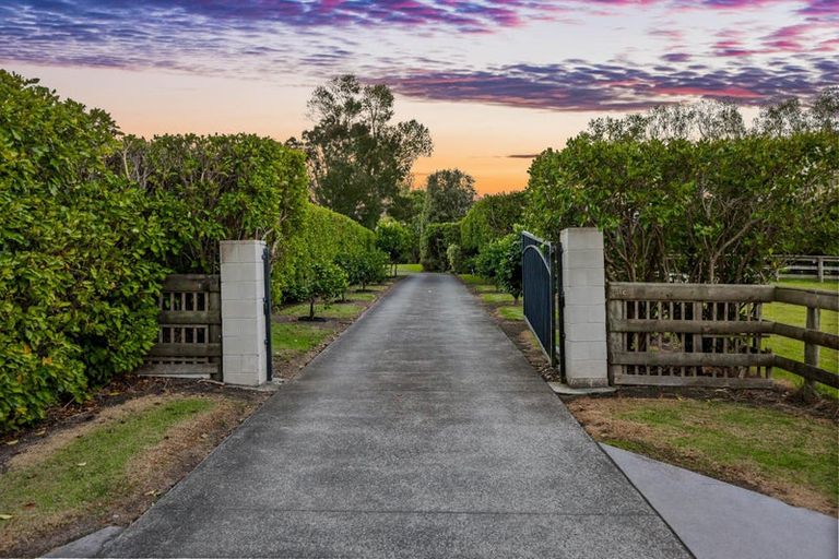 Photo of property in 31c Koraha Road, Kumeu, 0892
