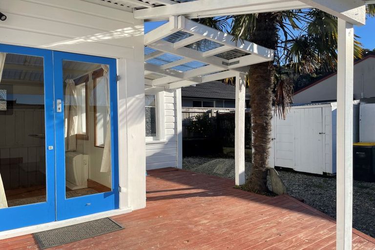 Photo of property in 30 Waimea Road, Nelson South, Nelson, 7010