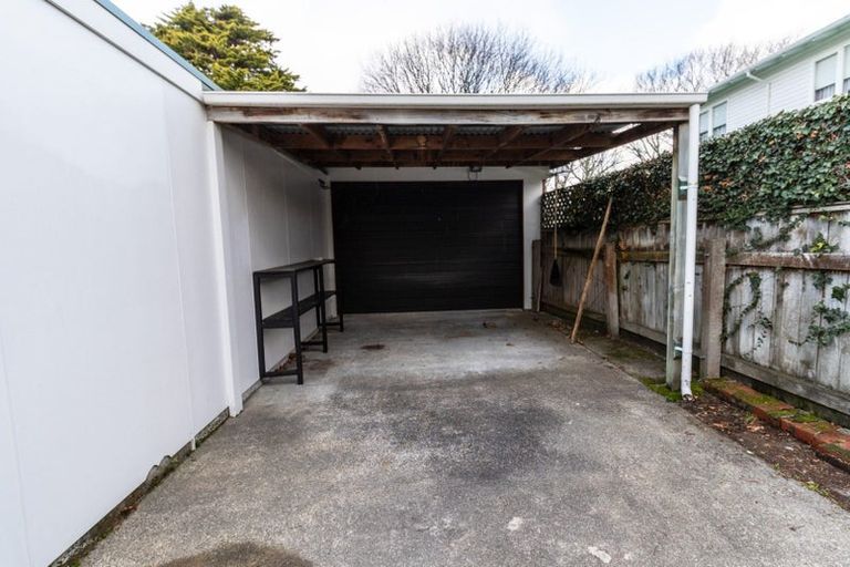 Photo of property in 395 Fergusson Drive, Heretaunga, Upper Hutt, 5018