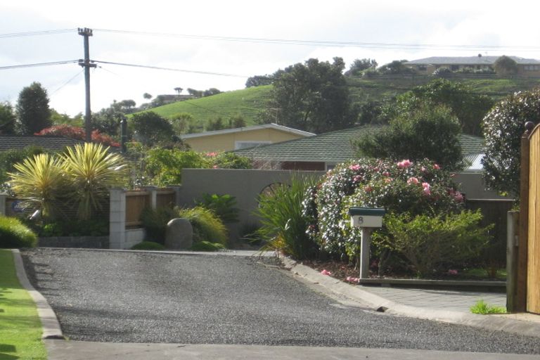Photo of property in 8 Whalers Rise, Whalers Gate, New Plymouth, 4310