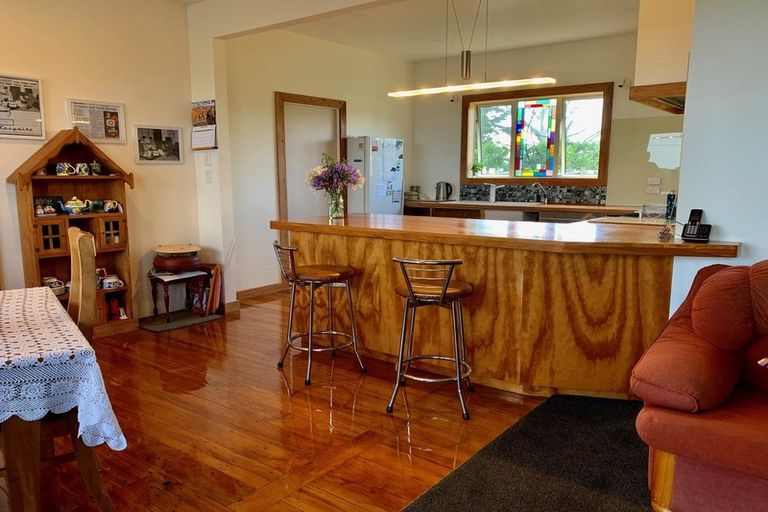 Photo of property in 636 Inland Road North, Onaero, Waitara, 4383