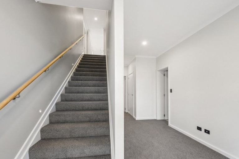 Photo of property in 54 Great Road West, Matipo Heights, Rotorua, 3015