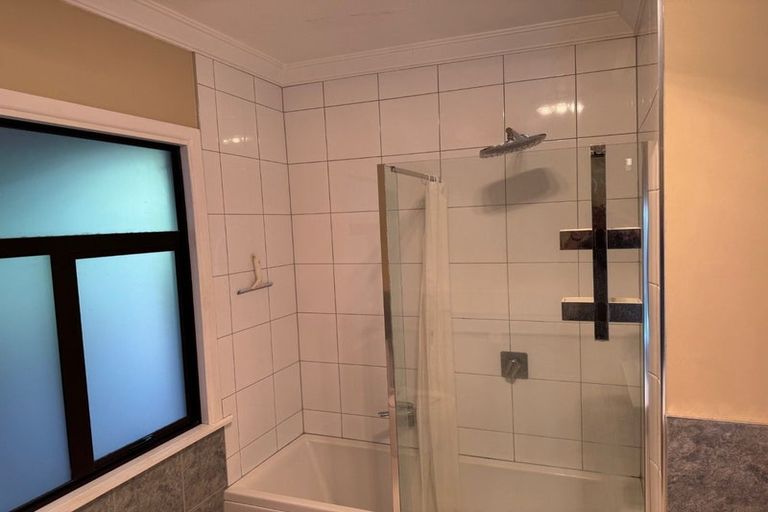 Photo of property in 1101 Caroline Road, Mayfair, Hastings, 4122