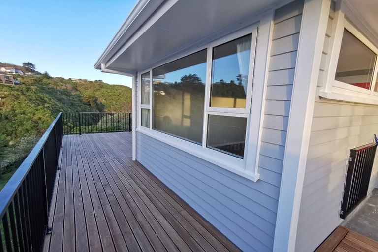 Photo of property in 68 Mark Avenue, Paparangi, Wellington, 6037