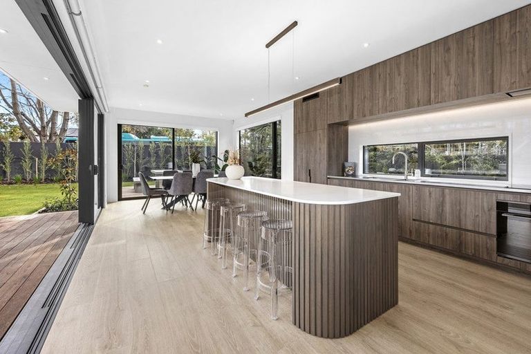 Photo of property in 67a Fendalton Road, Fendalton, Christchurch, 8014