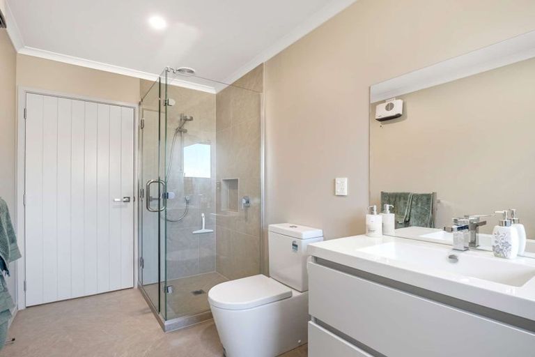 Photo of property in 1 Morrell Street, Tawhero, Whanganui, 4501