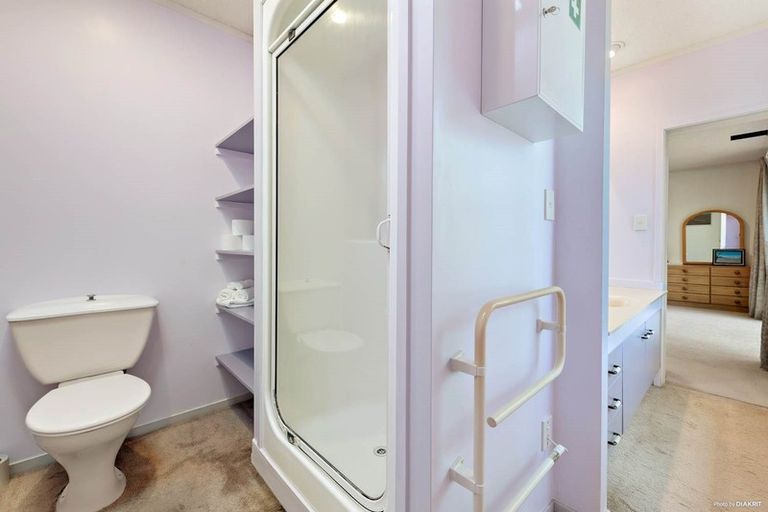 Photo of property in 12a Shetland Street, Glen Eden, Auckland, 0602