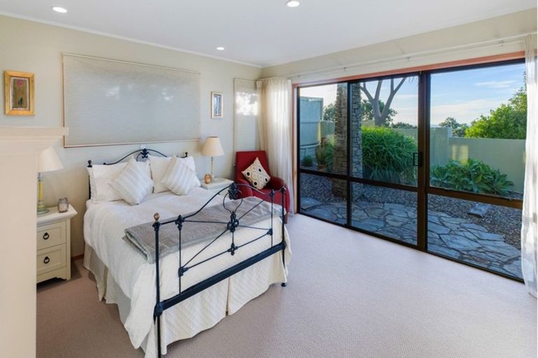 Photo of property in 33b Tiri Road, Manly, Whangaparaoa, 0930