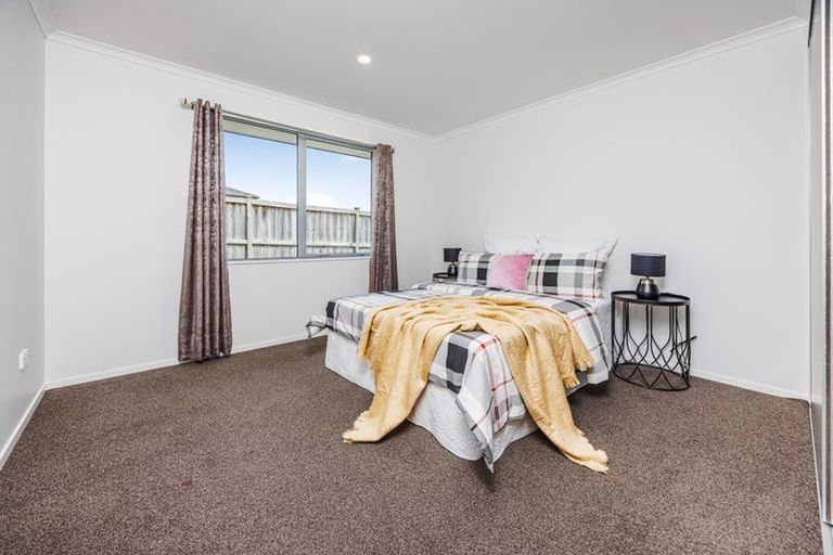 Photo of property in 78 Harriet Johnston Drive, Pokeno, 2402