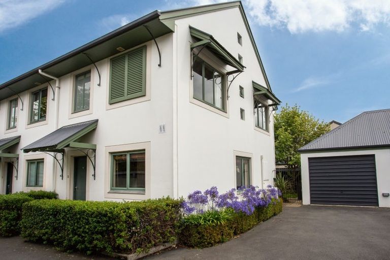 Photo of property in 3/36 Champion Street, Edgeware, Christchurch, 8013