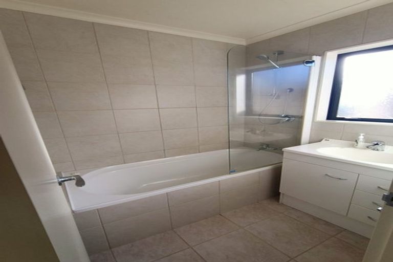 Photo of property in 6 Raoulia Close, Halfway Bush, Dunedin, 9010