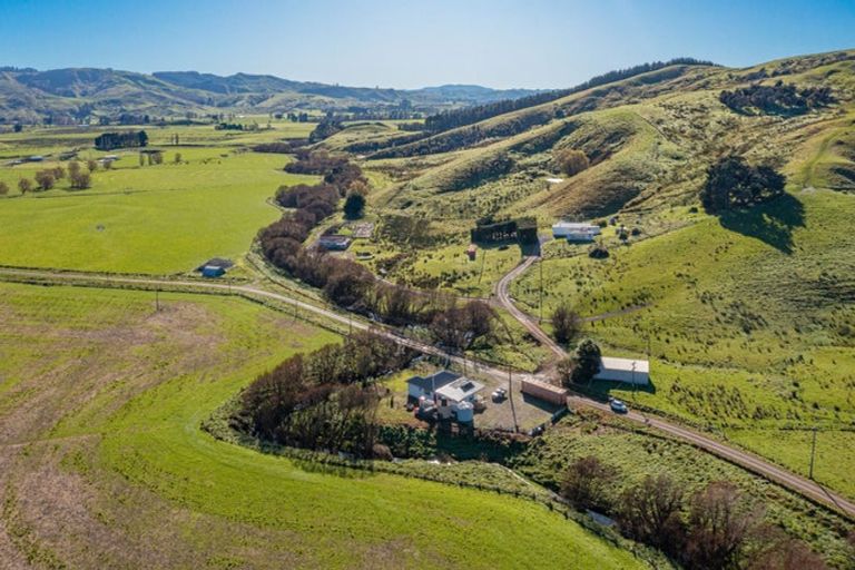 Photo of property in 40 Jones Road, Porangahau, 4293