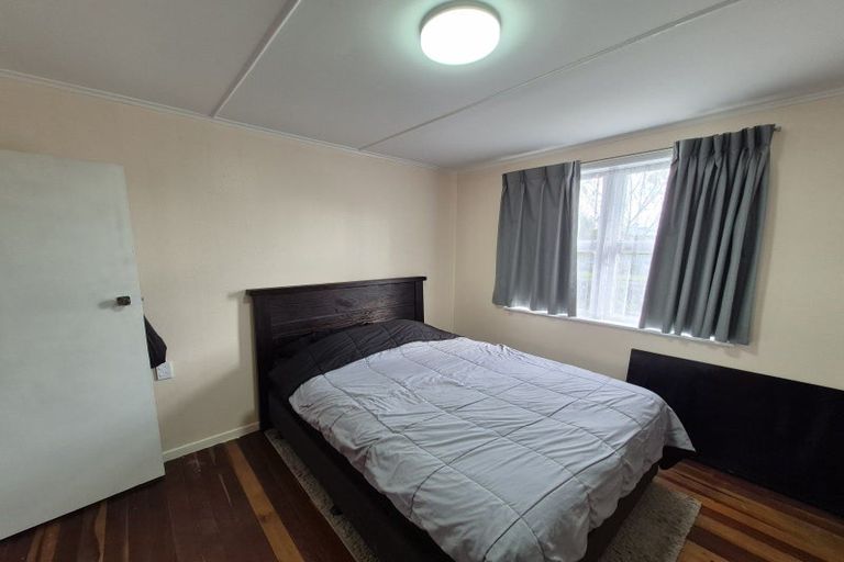 Photo of property in 4 Cleveland Street, Bader, Hamilton, 3206