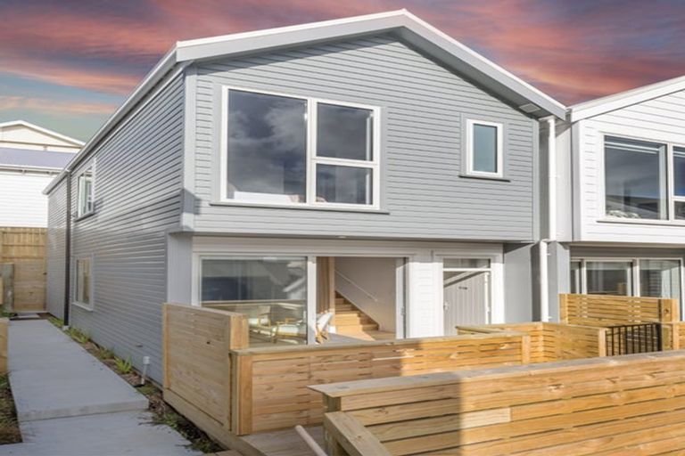 Photo of property in 30u7 Pirie Street, Mount Victoria, Wellington, 6011