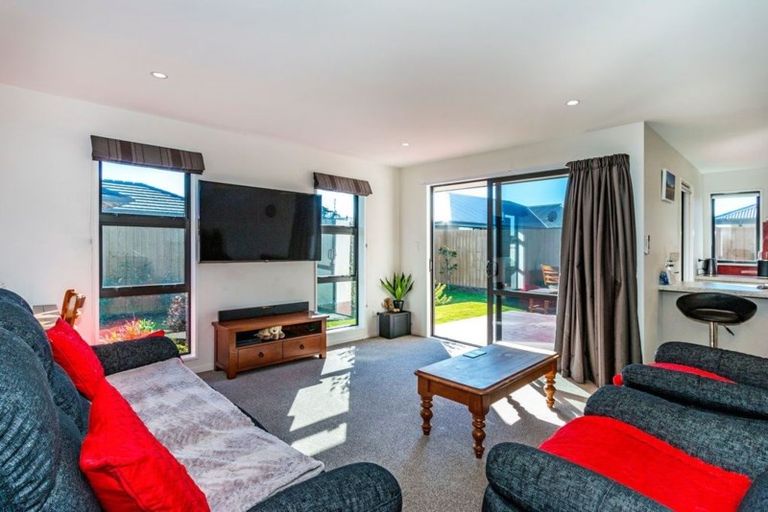 Photo of property in 15 Maitland Crescent, Rolleston, 7614