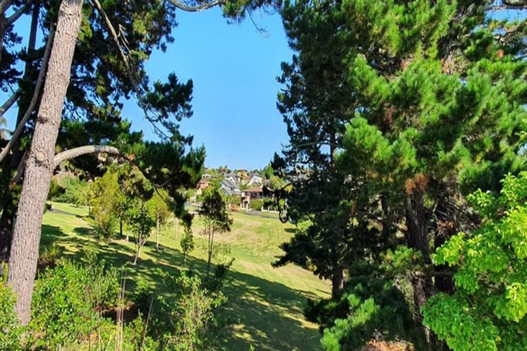 Photo of property in 26 Tatyana Place, Massey, Auckland, 0614