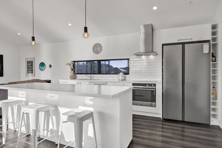 Photo of property in 42 Papawhero Drive, Bell Block, New Plymouth, 4312