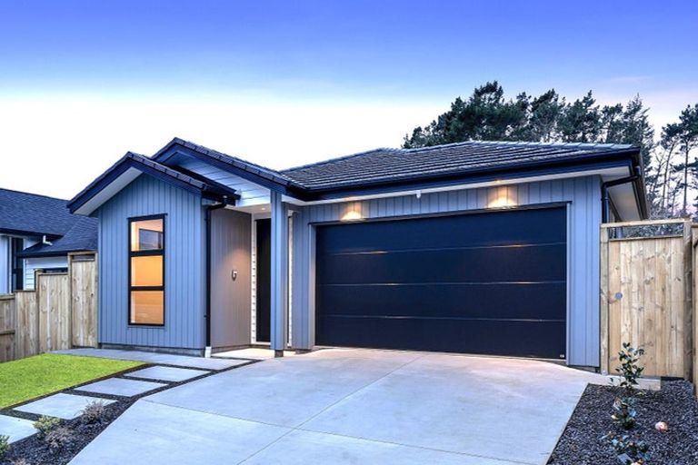 Photo of property in 24 Paihere Street, Huapai, 0810