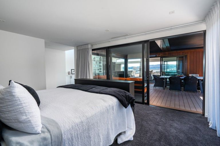 Photo of property in 20 Kurapoto Lane, Rainbow Point, Taupo, 3330