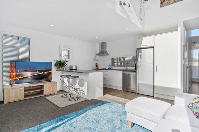 Photo of property in 31 Reynolds Place, Papamoa Beach, Papamoa, 3118