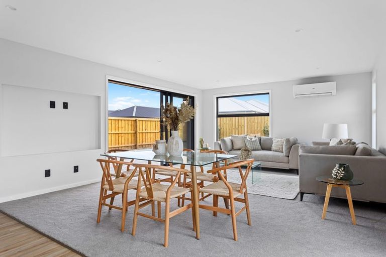 Photo of property in 27 Herridge Street, Woodend, 7691