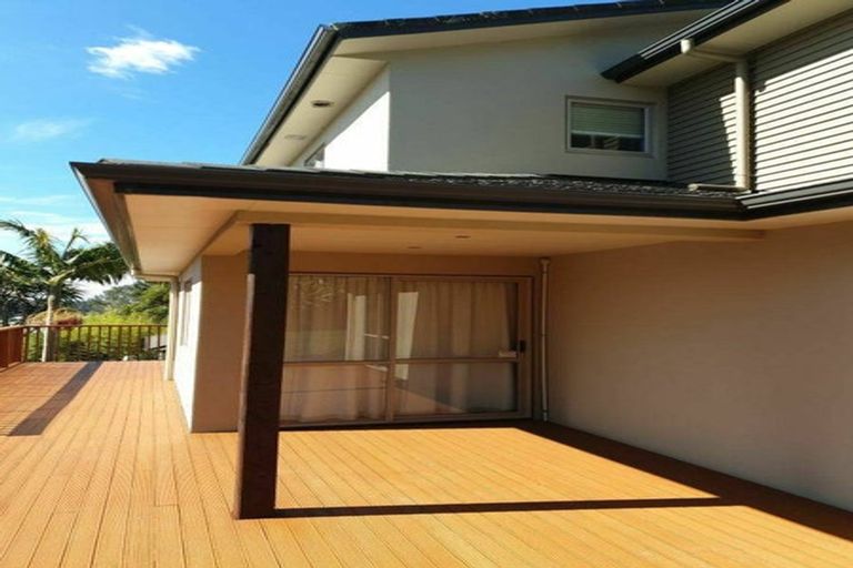 Photo of property in 24d Schnapper Rock Road, Schnapper Rock, Auckland, 0632