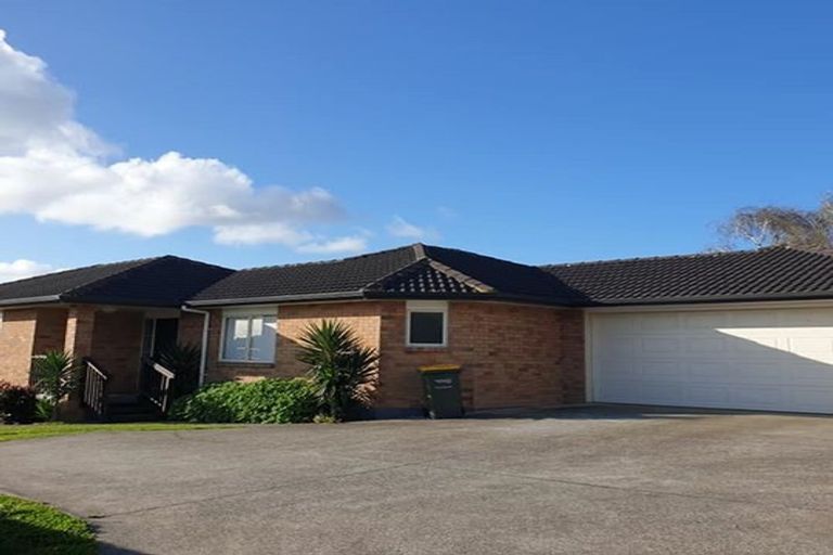 Photo of property in 12 Prado Drive, Pukekohe, 2120