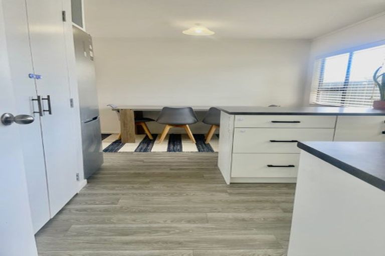 Photo of property in 309 Cameron Avenue, Te Awamutu, 3800