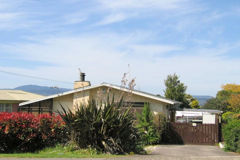 Photo of property in 76 Gordon Road, Western Heights, Rotorua, 3015