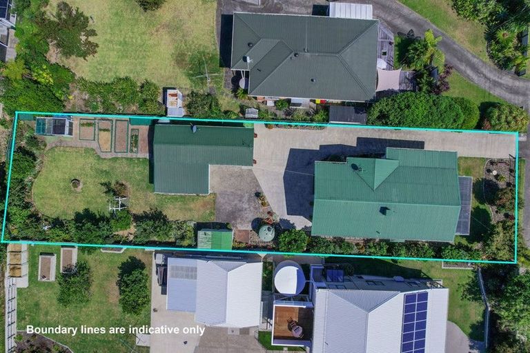 Photo of property in 9 West Crescent, Te Puru, Thames, 3575