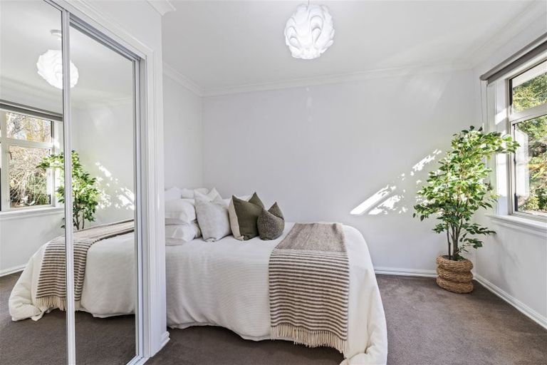 Photo of property in 36 Gregan Crescent, Burnside, Christchurch, 8053