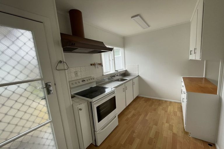 Photo of property in 10 Madison Place, Forrest Hill, Auckland, 0620