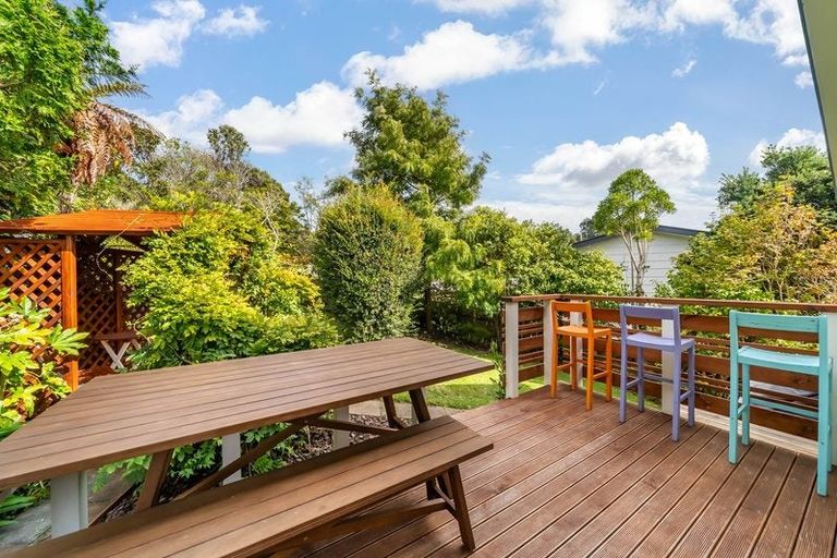 Photo of property in 12 Transom Close, Whitby, Porirua, 5024