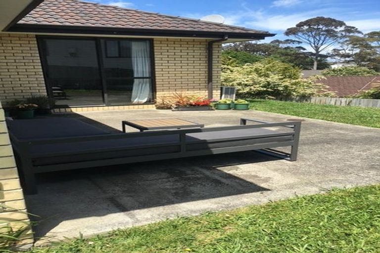 Photo of property in 6 Travis View Drive, Fairview Heights, Auckland, 0632