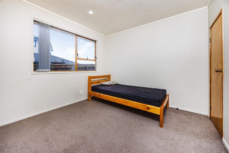 Photo of property in 14 Charntay Avenue, Clover Park, Auckland, 2019
