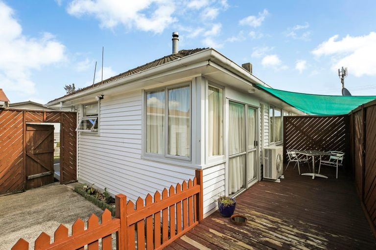 Photo of property in 33 Taylor Avenue, Paeroa, 3600